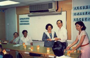 11 受邀主讲文学课题